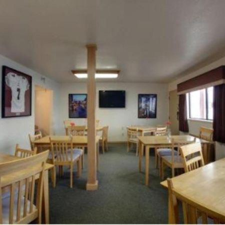 Americas Best Value Inn Oklahoma City South 외부 사진
