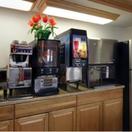 Americas Best Value Inn Oklahoma City South 외부 사진