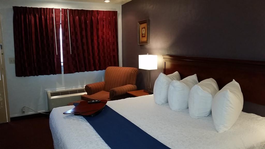 Americas Best Value Inn Oklahoma City South 외부 사진